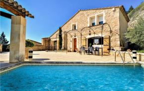 Stunning home in Boulbon with Outdoor swimming pool, WiFi and 4 Bedrooms